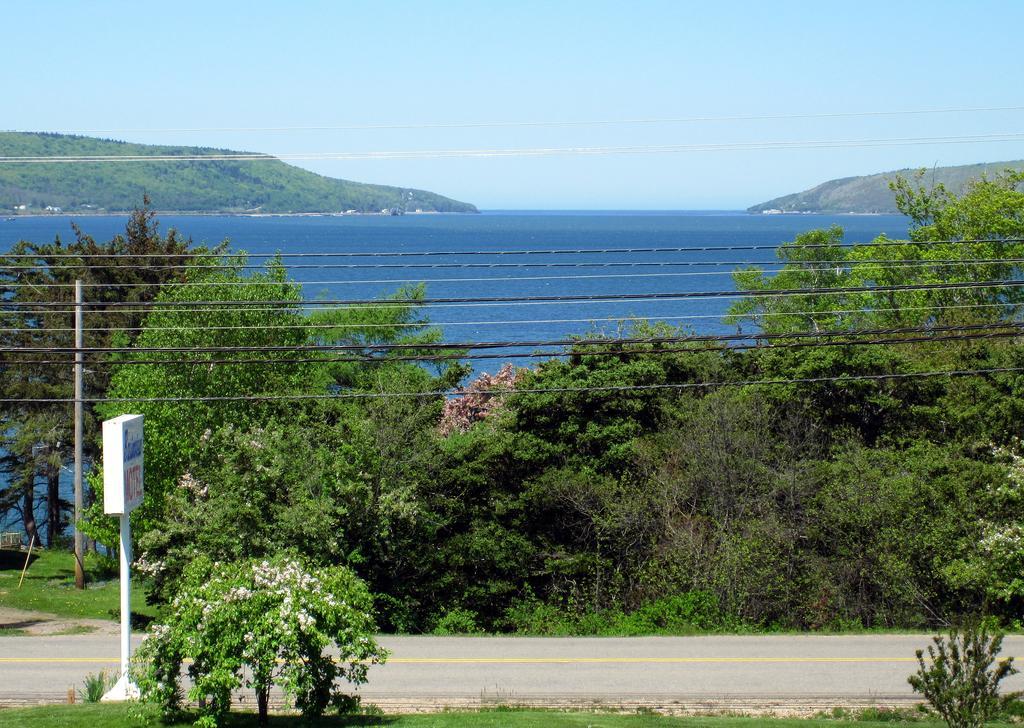 Basinview Motel Smiths Cove Exterior photo