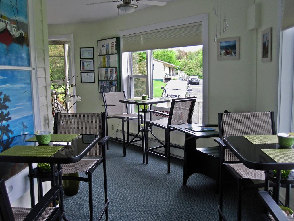 Basinview Motel Smiths Cove Exterior photo