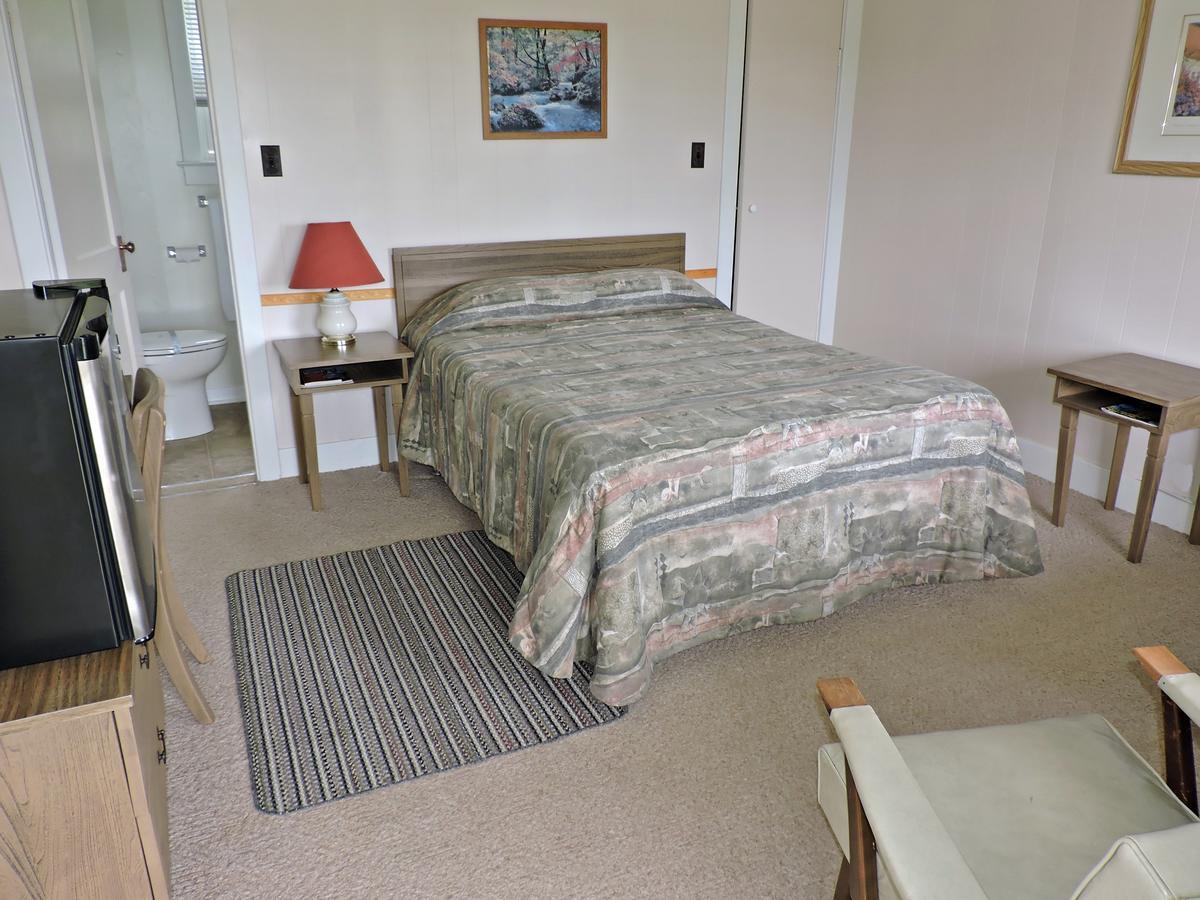 Basinview Motel Smiths Cove Exterior photo
