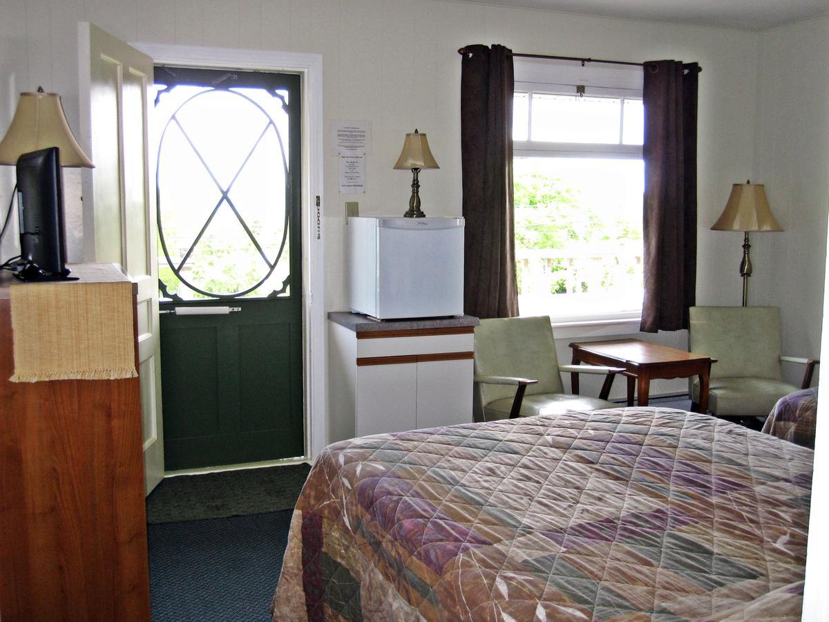 Basinview Motel Smiths Cove Exterior photo